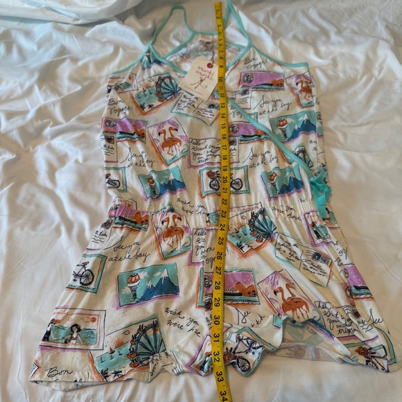 NWT Munki Munki Women's M One Piece Cami Shorts Romper PJ w/ Postcard Print - Picture 7 of 8